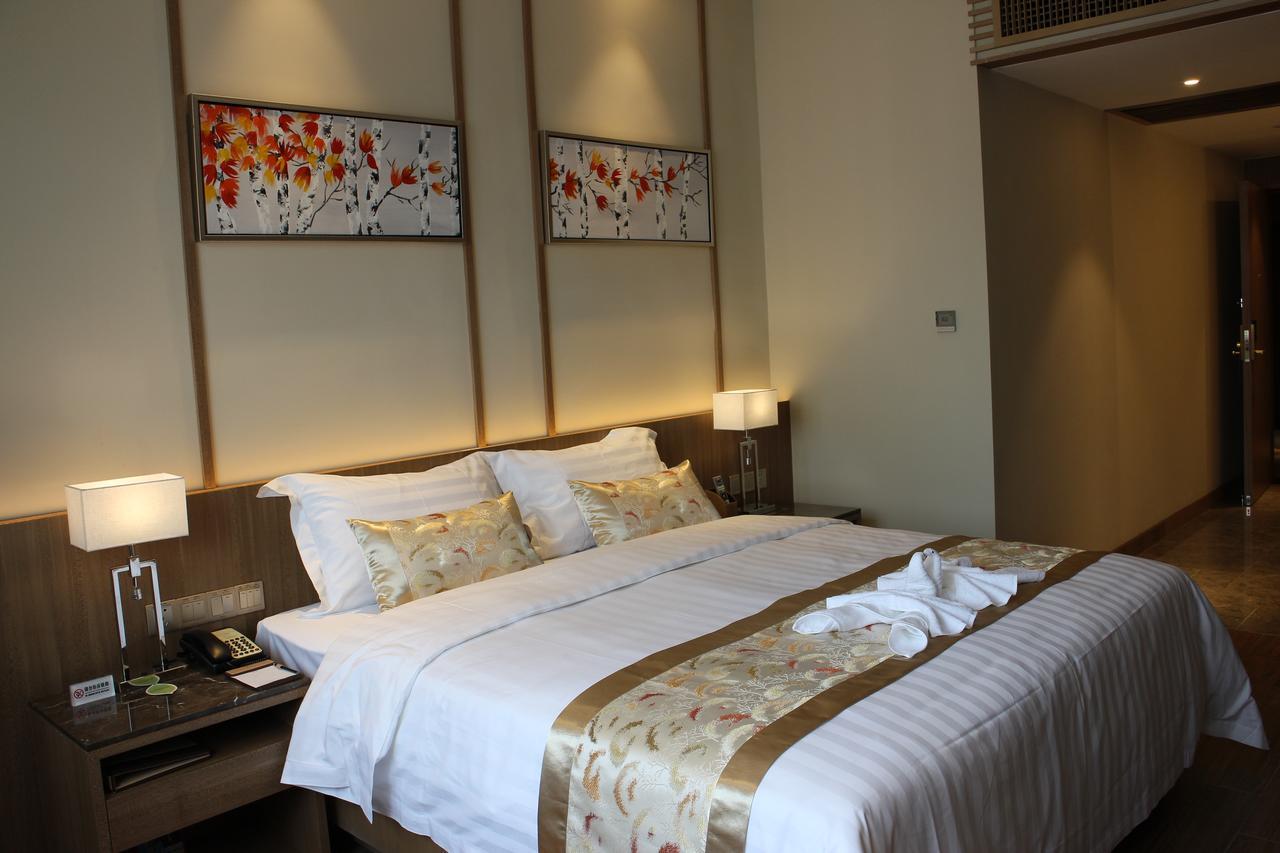 Southern-Club Station 1 Hotel-Free Canton Fair Shuttle Bus Exteriör bild
