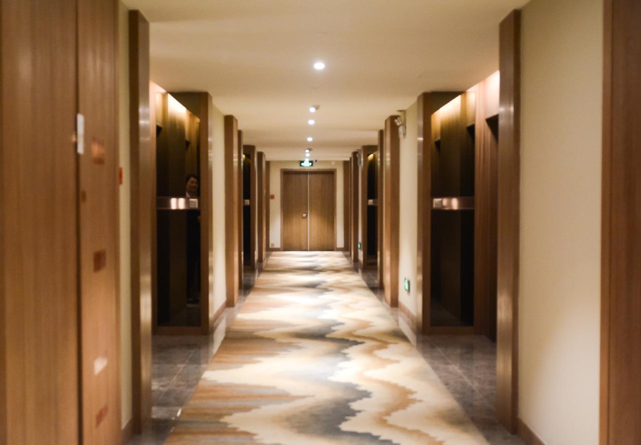Southern-Club Station 1 Hotel-Free Canton Fair Shuttle Bus Exteriör bild